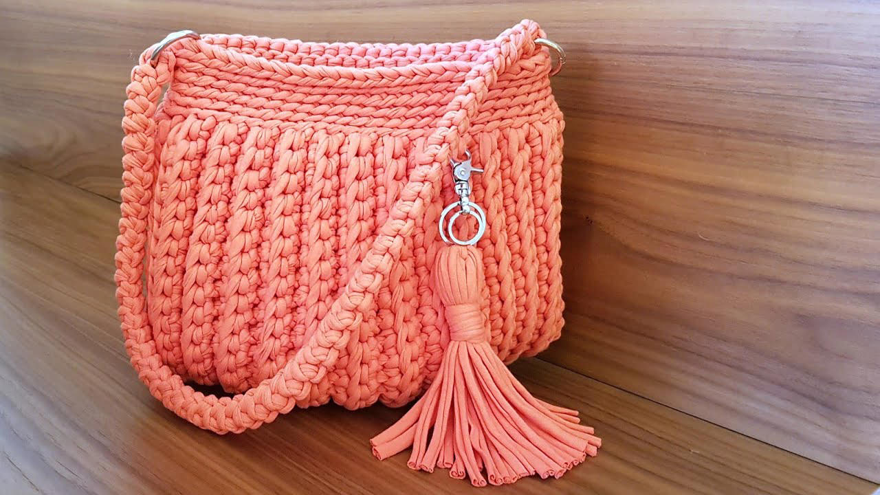 Elegant Crochet Handbag Free Pattern Video Tutorial Featured Image
